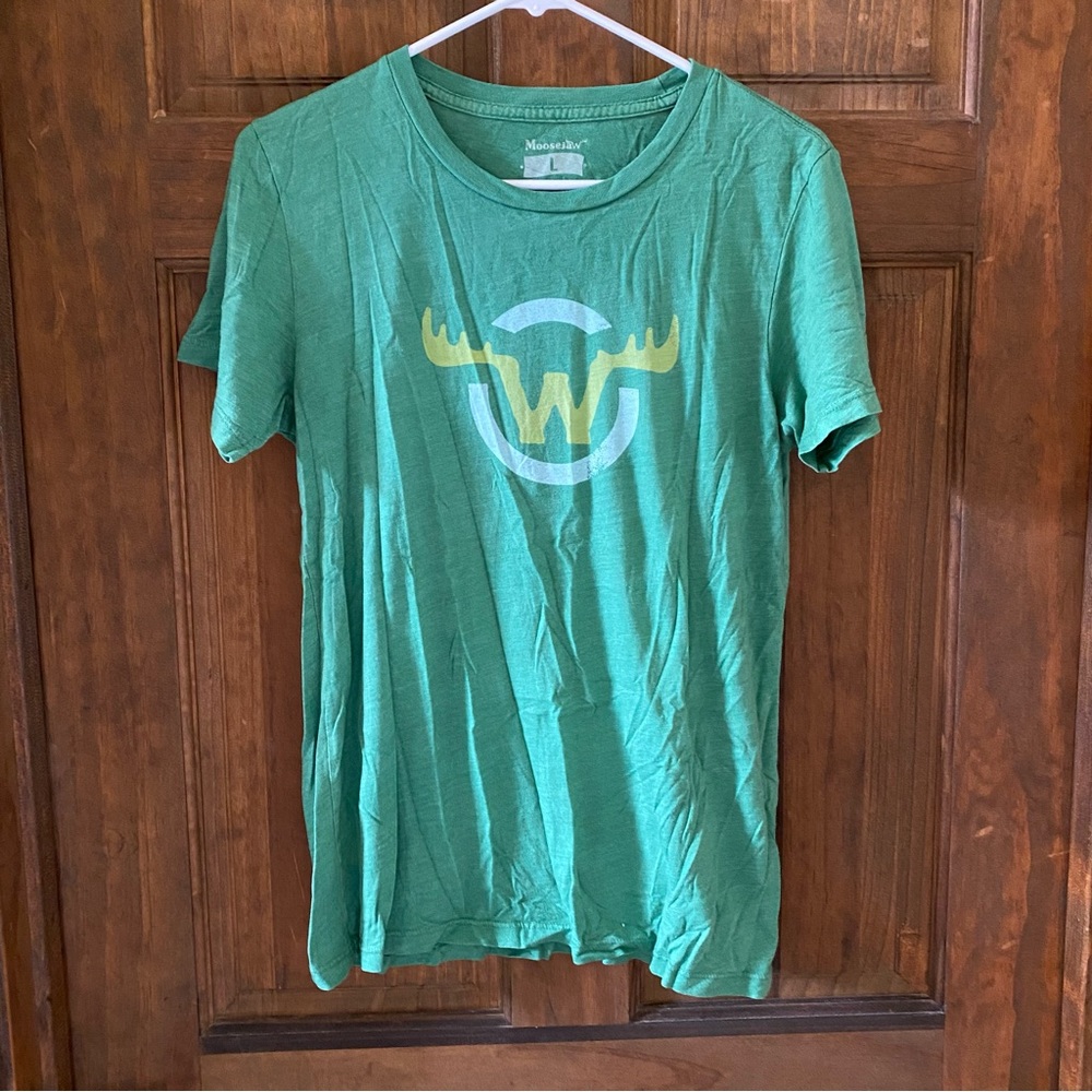 🌟3 for $15 || Moosejaw || Logo Tee